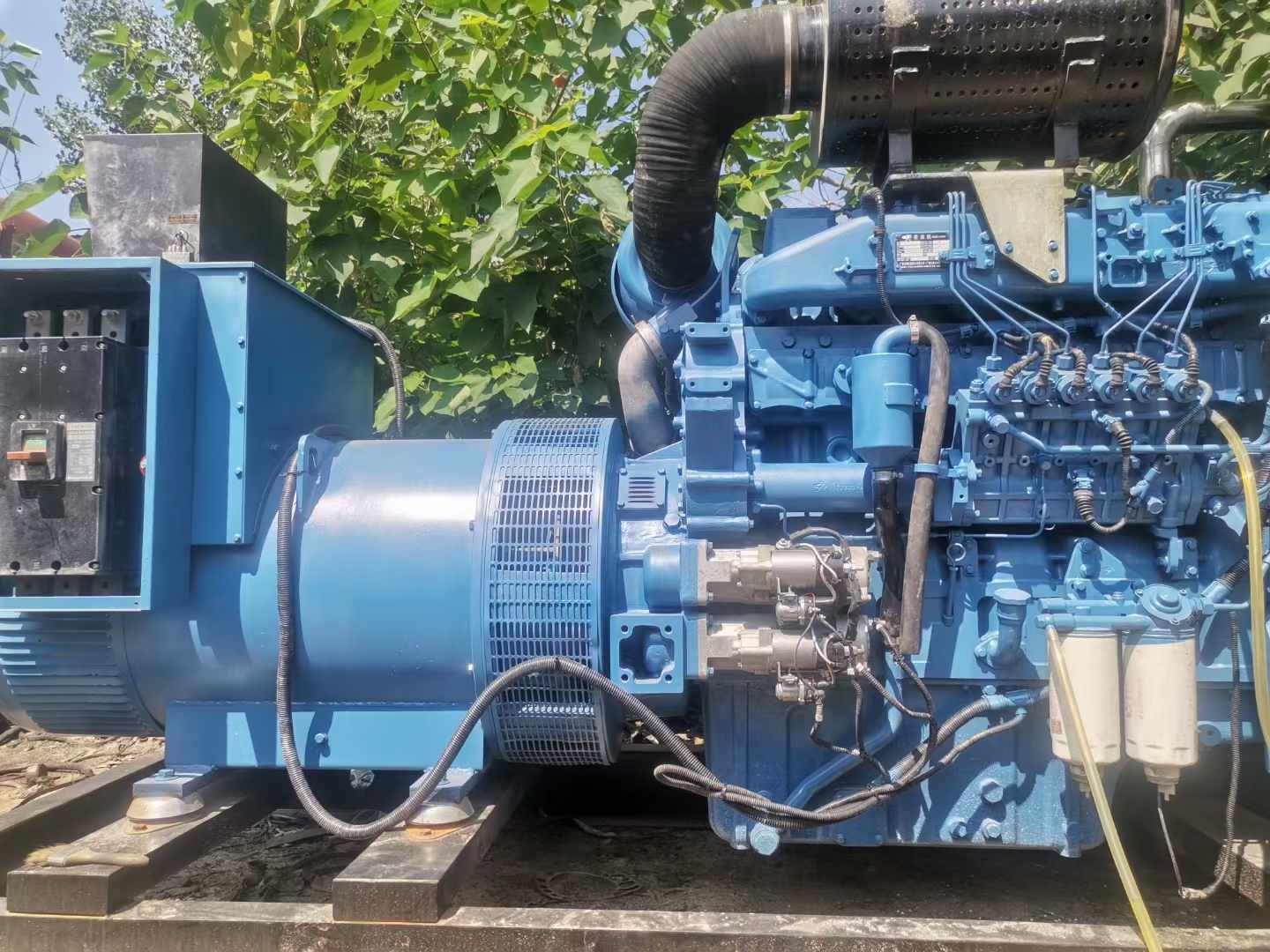 安丘详细说明降低 800kW 柴油发电机输出电流波动的方法