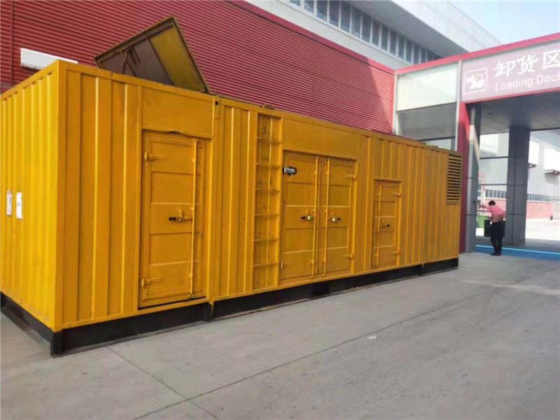 安丘国内外发电机组租赁合同在明确设备维护责任方面有哪些不同做法？
